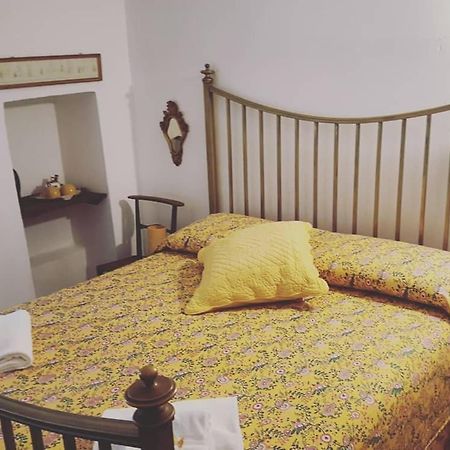 B&B Tre Ponti Castiglione Chiavarese Εξωτερικό φωτογραφία