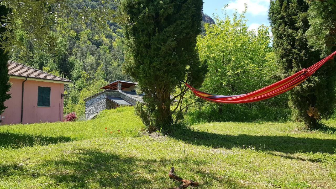 B&B Tre Ponti Castiglione Chiavarese Εξωτερικό φωτογραφία