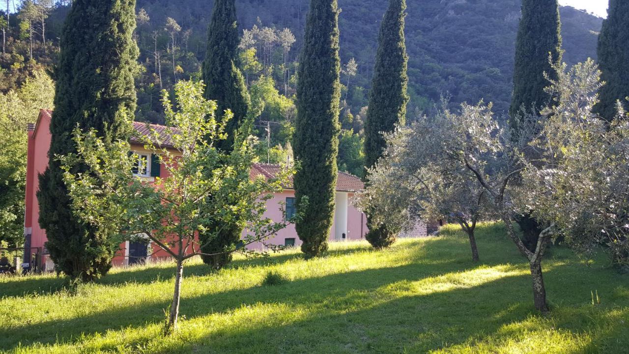 B&B Tre Ponti Castiglione Chiavarese Εξωτερικό φωτογραφία