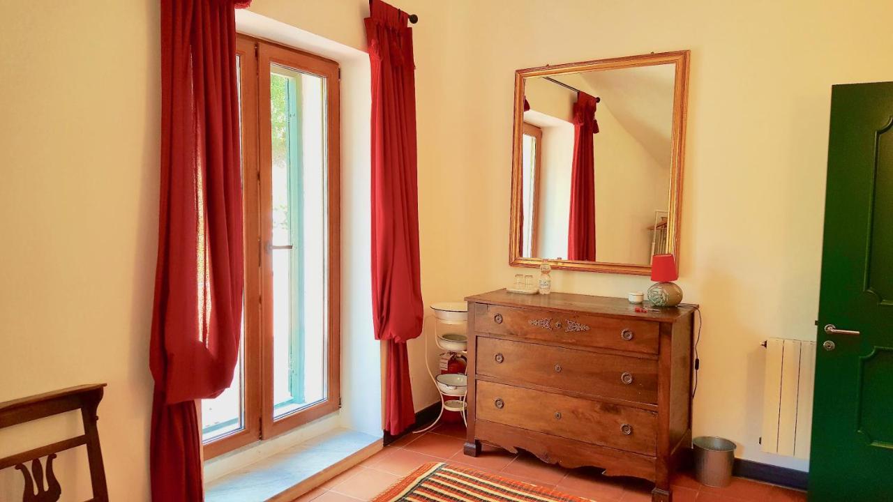 B&B Tre Ponti Castiglione Chiavarese Εξωτερικό φωτογραφία