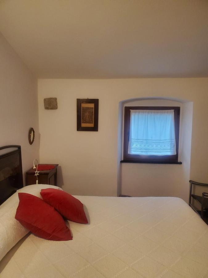 B&B Tre Ponti Castiglione Chiavarese Εξωτερικό φωτογραφία
